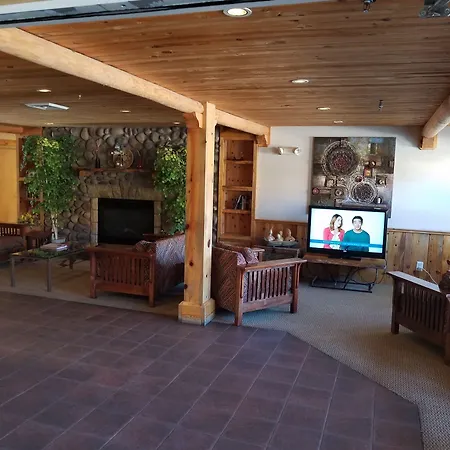 River Canyon Lodge-3