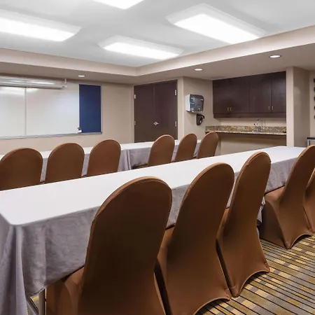 Americinn By Wyndham Madison South-2