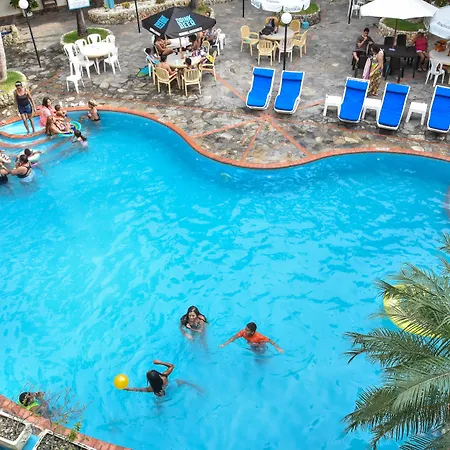 Acuarium Suite Resort-2