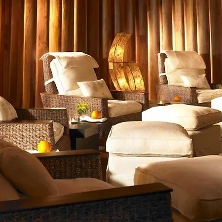 Horse & Jockey Hotel-2
