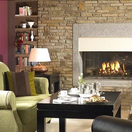 Horse & Jockey Hotel-3