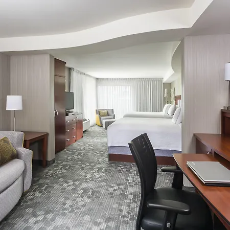 Courtyard By Marriott Kalamazoo Portage-2