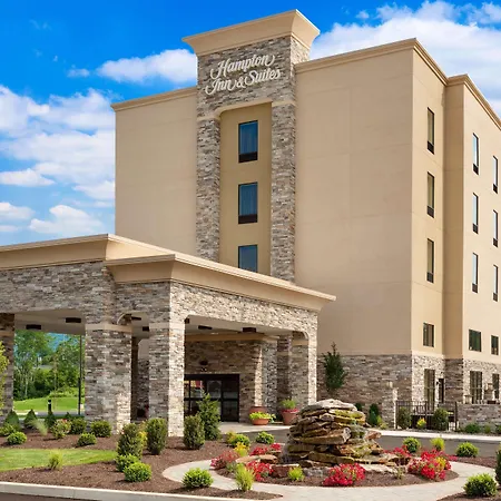Hampton Inn & Suites Williamsport - Faxon Exit-2