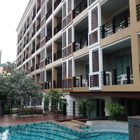 August Suites-3