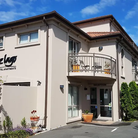 Delago Motel/Apartments-2