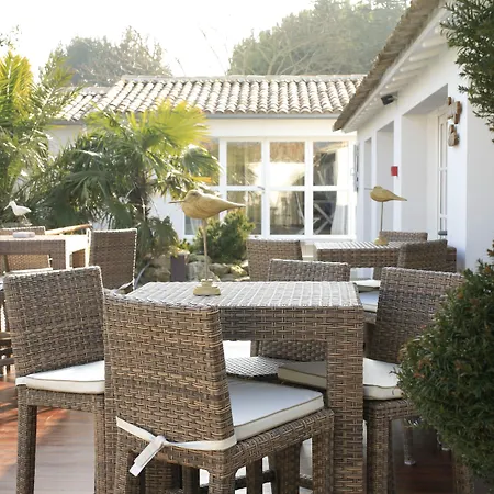 Le Clos Saint-Martin Hôtel&Spa-3