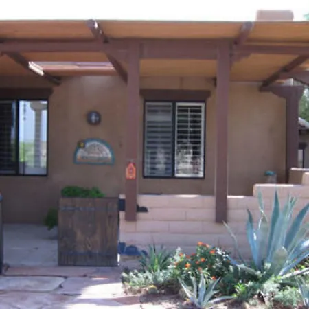 Turtle Back Mesa Bed And Breakfast-2