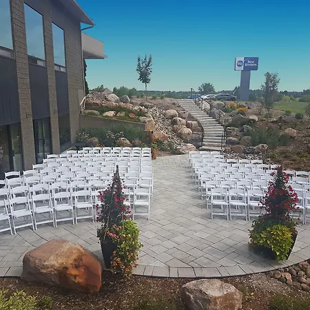 Best Western Pembroke Inn & Conference Centre-3