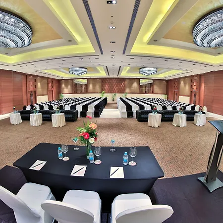 The Lalit Chandigarh-2