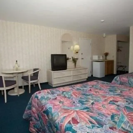 Winnapaug Inn-2