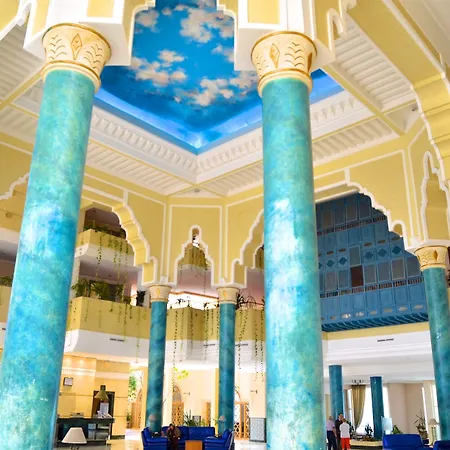 Royal Garden Palace - Families&Couples-2