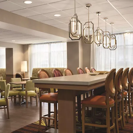 Hampton Inn Brigham City-3