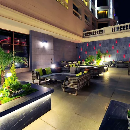 Radisson Blu Plaza Hotel Mysore-2