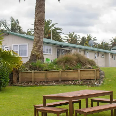 Palm Motel Waihi-3