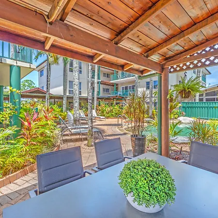 Koala Court Holiday Apartments-2