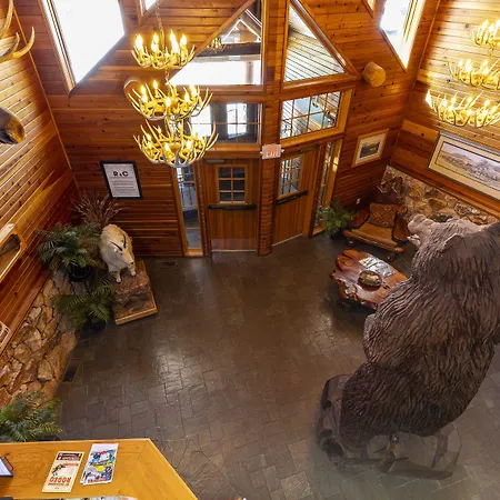 Lodge At Palmer Gulch-2
