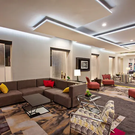 Holiday Inn Express & Suites Anaheim Resort Area By Ihg-3