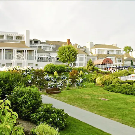 Water'S Edge Resort & Spa-2