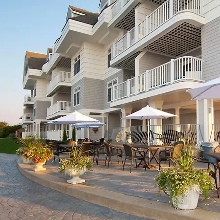 Water'S Edge Resort & Spa-3