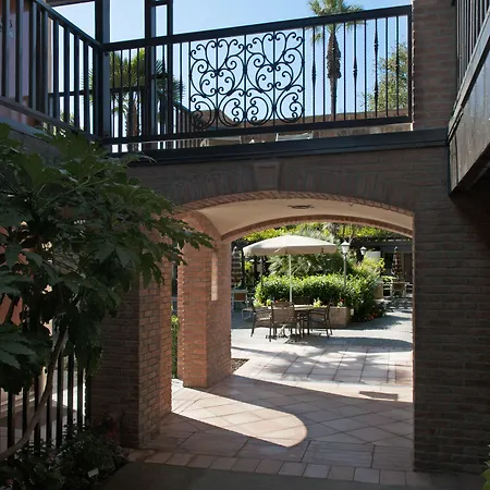Roman Spa Resort-3