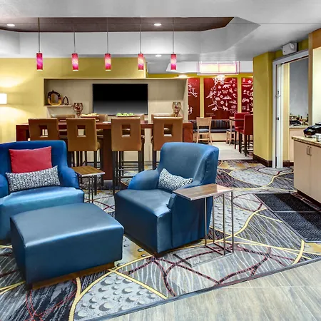 Towneplace Suites By Marriott Bakersfield West-3