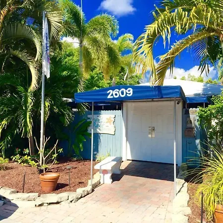 Coral Reef Guesthouse-2
