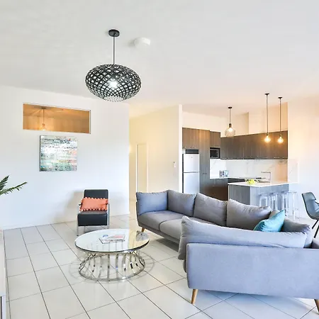 Indulge Apartments - Cbd-3