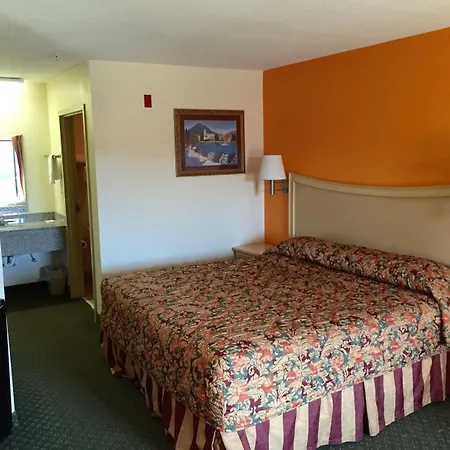 Lake Seminole Inn-2