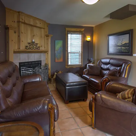 Heartwood Inn-3