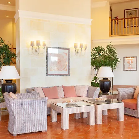 Grupotel Macarella Suites & Spa-3