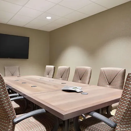 Hampton Inn & Suites Minooka-3