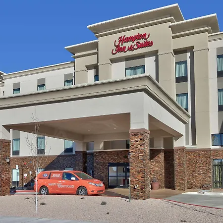 Hampton Inn & Suites Albuquerque Airport-2