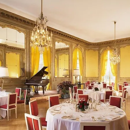 Château D'artigny-2