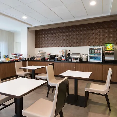 Wingate By Wyndham Sidney-2