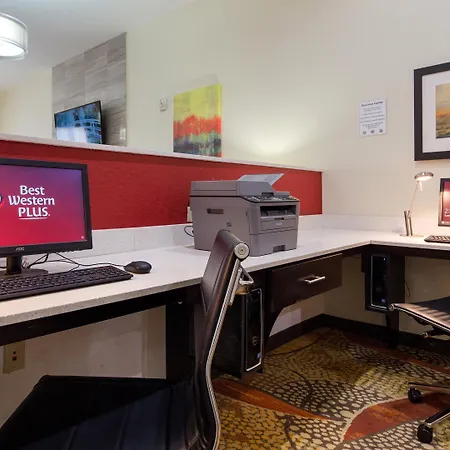 Best Western Plus Fairview Inn & Suites-3