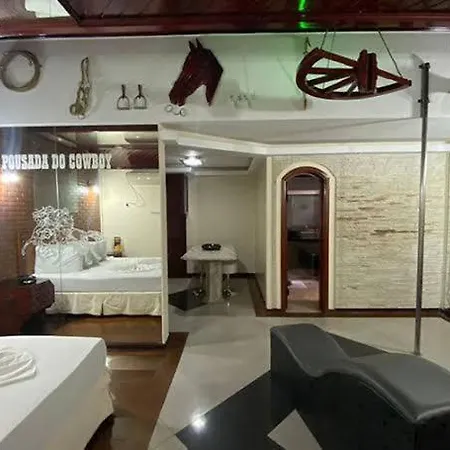 Motel Pousada do Cowboy-3