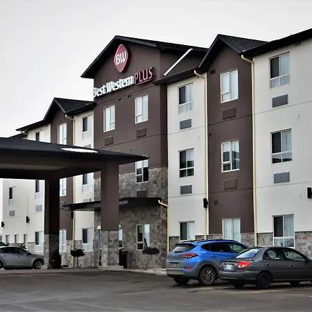 Best Western Plus Moosomin Hotel-2