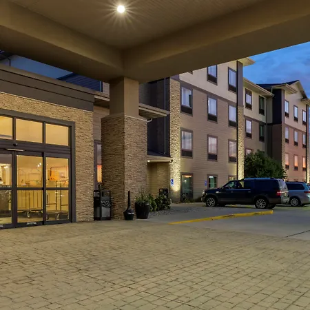 Best Western Plus North Platte Inn & Suites-3