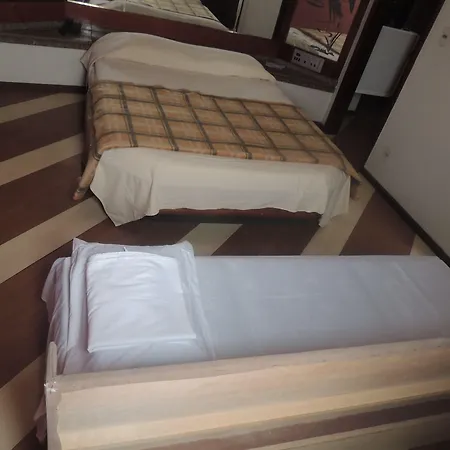 Verona Hotel (Adults Only)-2