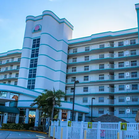 Discovery Beach Resort-3