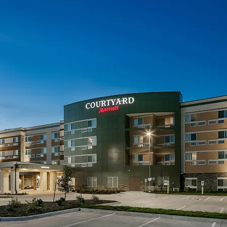 Courtyard By Marriott Omaha Bellevue At Beardmore Event Center-2