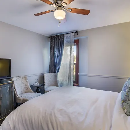 Wild Iris Inn-2