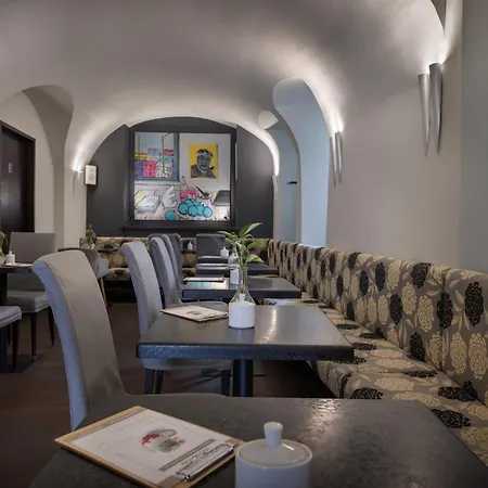 Design Hotel Neruda-3