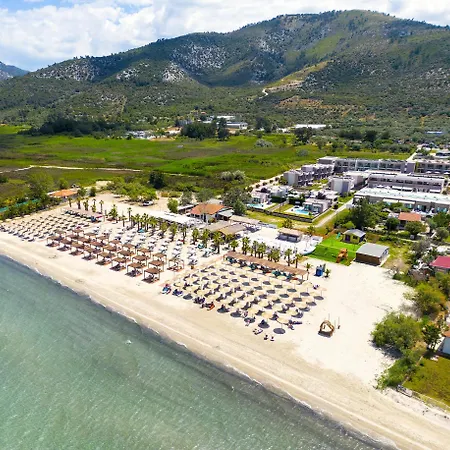 Alea Hotel & Suites-3