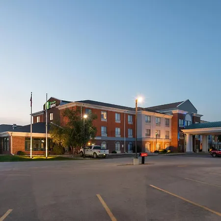Holiday Inn Express Hotel & Suites Fort Atkinson By Ihg-3