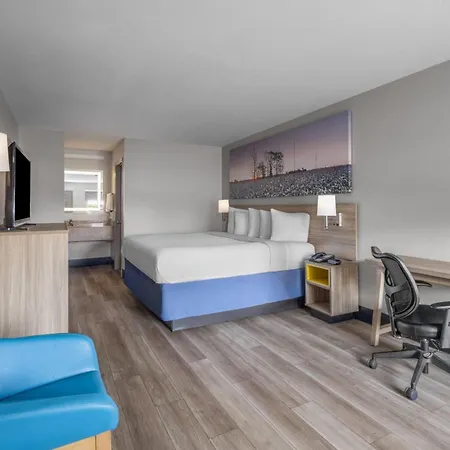 Days Inn By Wyndham Alma-3