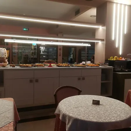 Hotel Cristallo-3