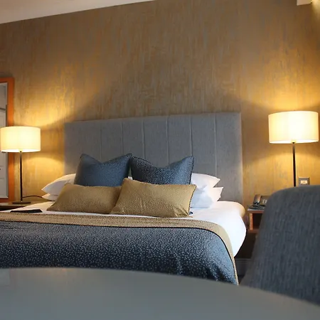 Downings Bay Hotel-2
