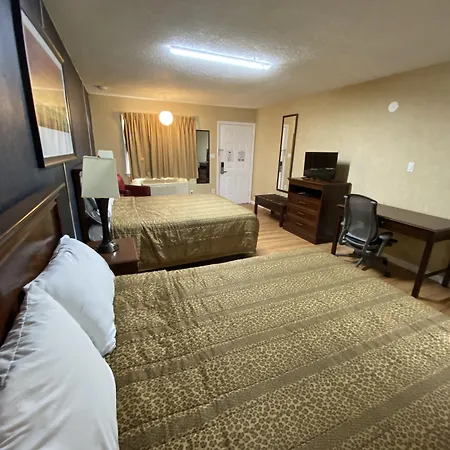 Royal Lodge-2