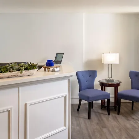 Beachfront Inn And Suites At Dana Point-3